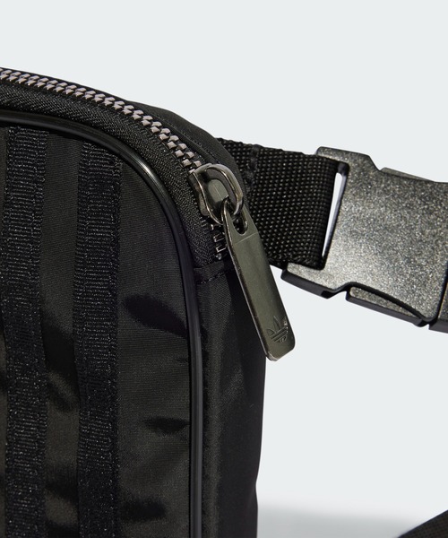 adidas（アディダス）の「ベルトバッグ / アディダスオリジナルス adidas Originals（ショルダーバッグ・レディース・ブラック・FREE）」の6枚目の写真