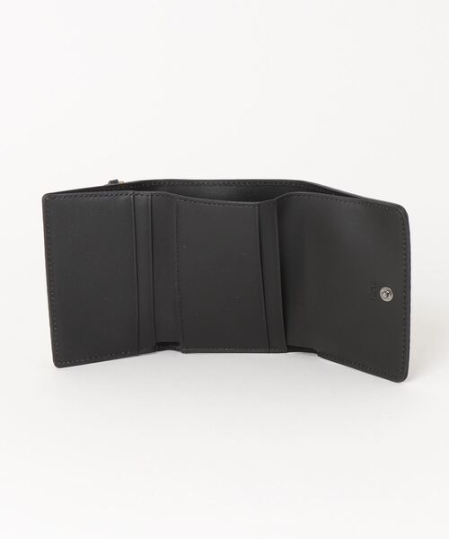 MCM(エムシーエム)の「三つ折りウォレット - マキシ ヴィセトス(財布・メンズ・ブラック・ONE SIZE)」の5枚目の写真