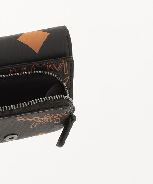 MCM(エムシーエム)の「三つ折りウォレット - マキシ ヴィセトス(財布・メンズ・ブラック・ONE SIZE)」の7枚目の写真