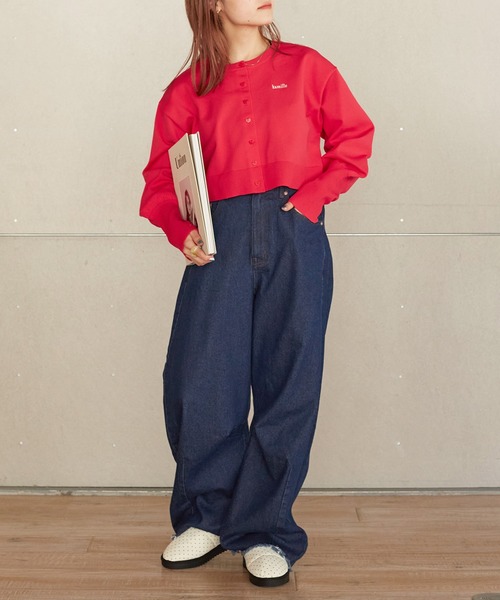w closet(ダブルクローゼット)の「刺繍入りクルーネックカーディガン(カーディガン/ボレロ・レディース・オフホワイト/ブラック/ブルー/レッド・FREE)」の18枚目の写真