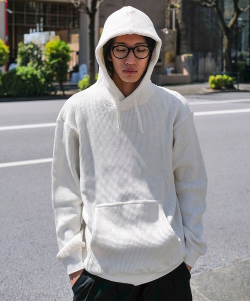 BANKS(バンクス)の「HOODIE/BANKS(バンクス)ベーシックフィットオーガニックコットンプルオーバーパーカー(パーカー・メンズ・オフホワイト・LARGE/MEDIUM/X-LARGE/SMALL)」の5枚目の写真