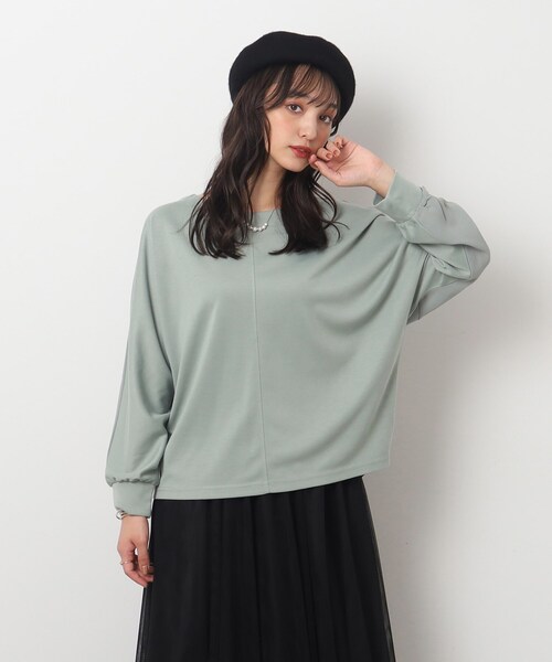 DRESKIP（ドレスキップ）の「◆【体型カバー】前後異素材切り替え ドルマントップス（Tシャツ/カットソー・レディース・グリーン系/ブラック/ライトグレー/ナチュラル・00）」の4枚目の写真