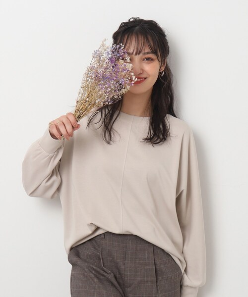 DRESKIP（ドレスキップ）の「◆【体型カバー】前後異素材切り替え ドルマントップス（Tシャツ/カットソー・レディース・グリーン系/ブラック/ライトグレー/ナチュラル・00）」の3枚目の写真