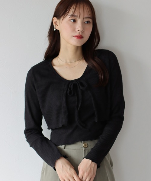 BLUEEAST(ブルーイースト)の「リボンカーディガン&キャミSET(アンサンブル・レディース・ブラック/ベージュ/アイボリー・MEDIUM)」の3枚目の写真