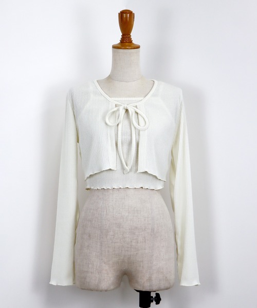 BLUEEAST(ブルーイースト)の「リボンカーディガン&キャミSET(アンサンブル・レディース・ブラック/ベージュ/アイボリー・MEDIUM)」の21枚目の写真