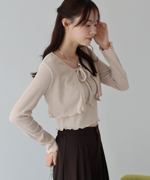 BLUEEAST(ブルーイースト)の「リボンカーディガン&キャミSET(アンサンブル・レディース・ブラック/ベージュ/アイボリー・MEDIUM)」の15枚目の写真
