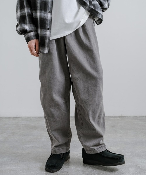 Rocky Monroe(ロッキーモンロー)の「ワイドシルエットバルーンデニムパンツ(デニムパンツ・メンズ・ライトインディゴブルー/インディゴブルー/ライトブラック/ケミカルウォッシュ/ブラック/スミクロ・L/XL/M)」の15枚目の写真