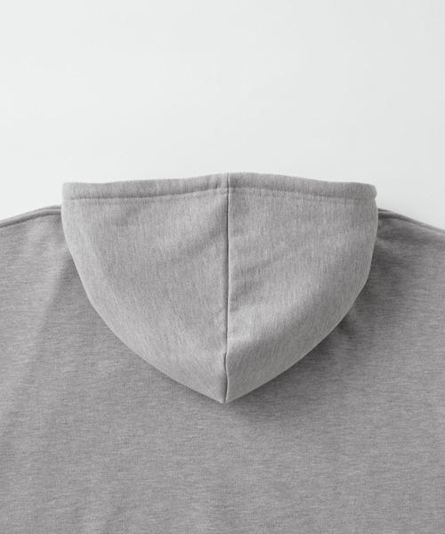 MONO-MART(モノマート)の「12oz ヘビーウェイト ビッグシルエット プルオーバー パーカー(パーカー・レディース・杢グレー/ホワイト/スミクロ/ブルー系/グリーン/オートミール/ワイン/ブラック/グレイッシュベージュ/ダークネイビー/ブラウン/ダークブラウン/ピンク/ブルー系2/レッド・S/L/XL/M)」の18枚目の写真