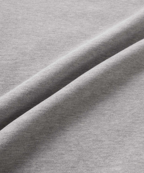 MONO-MART(モノマート)の「12oz ヘビーウェイト ビッグシルエット プルオーバー パーカー(パーカー・レディース・杢グレー/ホワイト/スミクロ/ブルー系/グリーン/オートミール/ワイン/ブラック/グレイッシュベージュ/ダークネイビー/ブラウン/ダークブラウン/ピンク/ブルー系2/レッド・S/L/XL/M)」の21枚目の写真