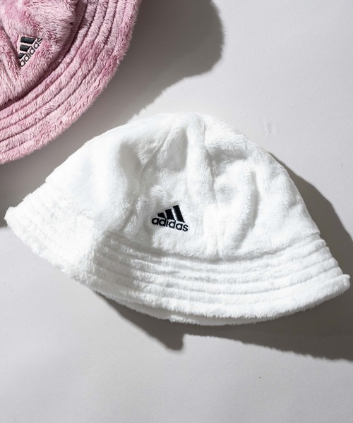 adidas（アディダス）の「WEGO/adidas FAKEFUR HAT（ハット・レディース・ホワイト/ブラック/ピンク・FREE）」の5枚目の写真