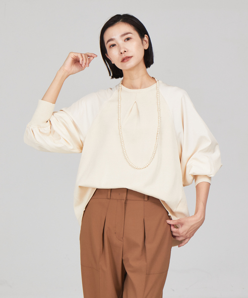 qualite（カリテ）の「フォルムスリーブコンビニット（ニット/セーター・レディース・キャメル/ブラック/アイボリー・フリー）」の12枚目の写真