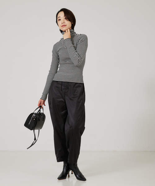 qualite（カリテ）の「シームレスタートルニット（ニット/セーター・レディース・オフホワイト/ブラウン/その他/ブルー・フリー）」の10枚目の写真