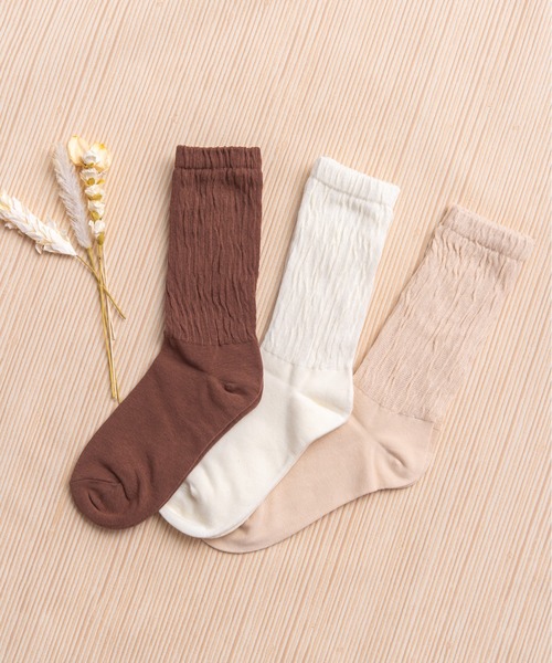 「kakko」（カッコ）の「レディース くしゅくしゅソックス 3足セット（ソックス/靴下・レディース・E/D/C/B/A・FREE）」の3枚目の写真