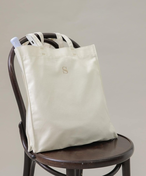 URBAN RESEARCH Sonny Label（アーバンリサーチサニーレーベル）の「カラバリホビートートバッグ（トートバッグ・レディース・パープル/グリーン/ブルー/オレンジ/レッド/オフホワイト/イエロー/ブラック/ピンク・ONE）」の2枚目の写真