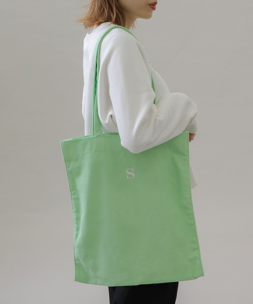 URBAN RESEARCH Sonny Label（アーバンリサーチサニーレーベル）の「カラバリホビートートバッグ（トートバッグ・レディース・パープル/グリーン/ブルー/オレンジ/レッド/オフホワイト/イエロー/ブラック/ピンク・ONE）」の4枚目の写真