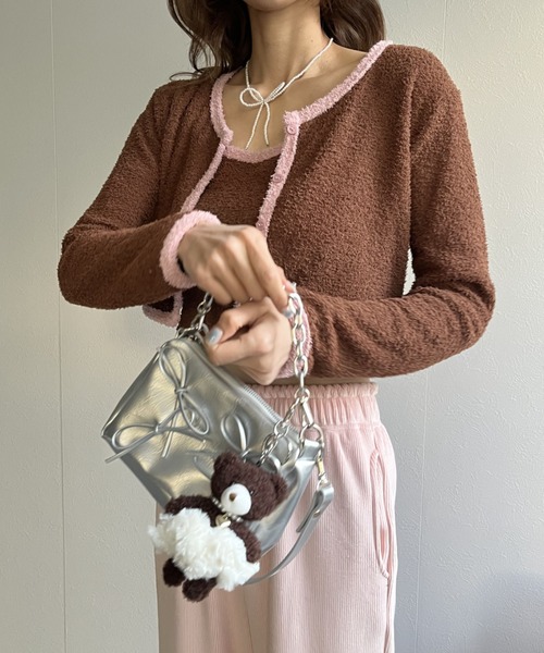 LAC-VERT(ラック・ヴェール)の「バイカラーニットソーカーディガン&キャミセット(カーディガン/ボレロ・レディース・ブラック/ホワイト/ブラウン・FREE)」の21枚目の写真
