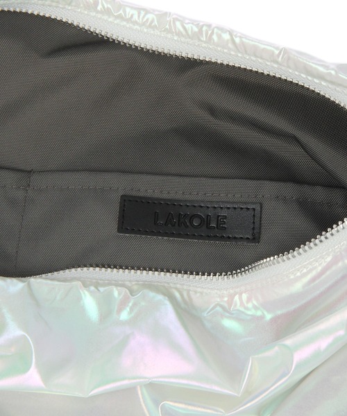 LAKOLE(ラコレ)の「サイドギャザーショルダーBAG / 991655(ショルダーバッグ・レディース・ホワイト/ブラック/シルバー/その他・FREE)」の22枚目の写真