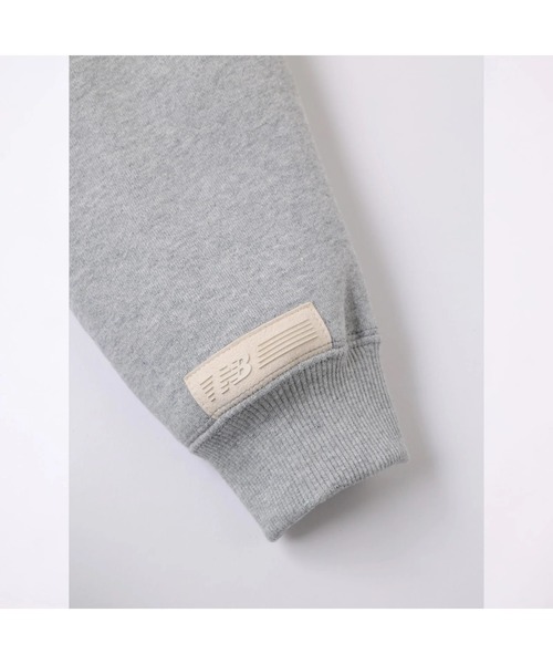 NEW BALANCE(ニューバランス)の「1000 スウェットクルー オーバーサイズフィット(スウェット・メンズ・グレー/ダークグレー・X-LARGE/MEDIUM/LARGE/SMALL)」の13枚目の写真