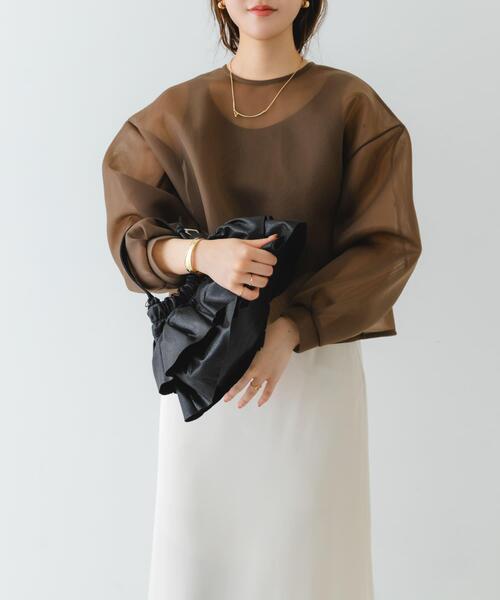 RODE SKO(ロデスコ)の「フリルメタリックミニバッグ(ショルダーバッグ・レディース・ブラック/シルバー/ライトブルー・ONE)」の4枚目の写真