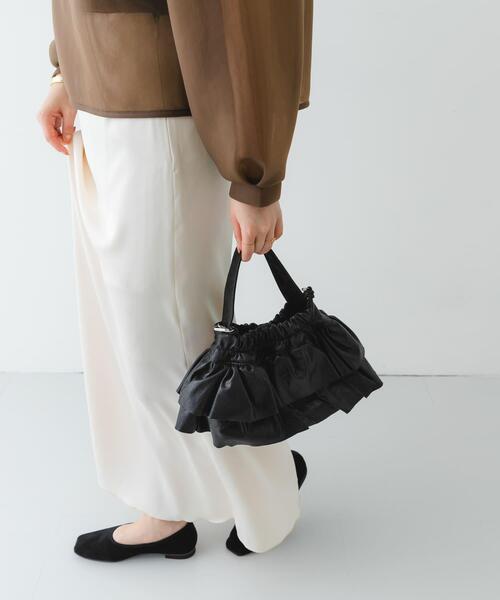 RODE SKO(ロデスコ)の「フリルメタリックミニバッグ(ショルダーバッグ・レディース・ブラック/シルバー/ライトブルー・ONE)」の8枚目の写真