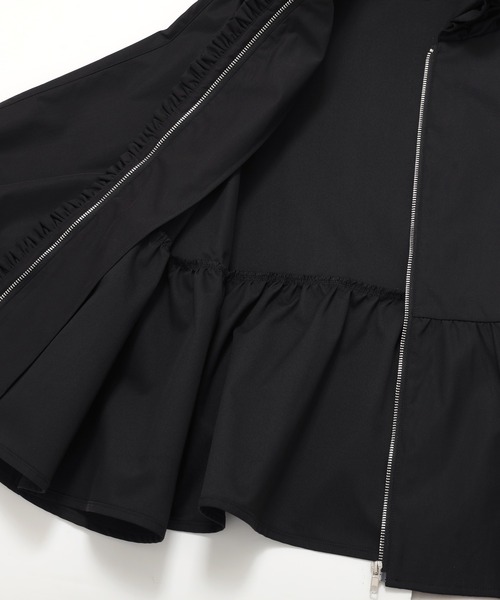 MERAKI（メラキ）の「[MERAKI] フリルフードペプラムパーカーJKT（パーカー・レディース・ブラック・FREE）」の15枚目の写真
