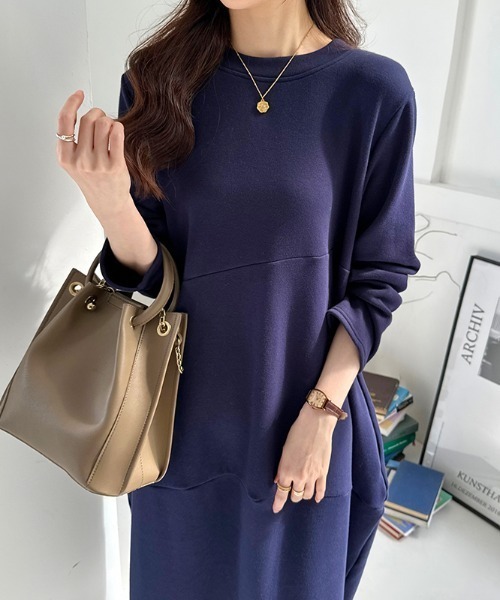 COCOMOMO（ココモモ）の「裏起毛 コクーンワンピース（ワンピース・レディース・ブラック/グレイッシュベージュ/ネイビー/グレー・M/L）」の17枚目の写真