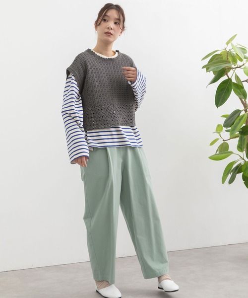 POU DOU DOU（プードゥドゥ）の「クロシェパターンベスト（ベスト・レディース・ダークグレー/アイボリー/ライトブルー・3）」の4枚目の写真