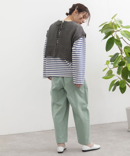 POU DOU DOU（プードゥドゥ）の「クロシェパターンベスト（ベスト・レディース・ダークグレー/アイボリー/ライトブルー・3）」の5枚目の写真