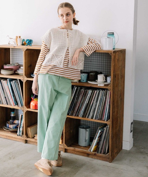 POU DOU DOU（プードゥドゥ）の「クロシェパターンベスト（ベスト・レディース・ダークグレー/アイボリー/ライトブルー・3）」の9枚目の写真