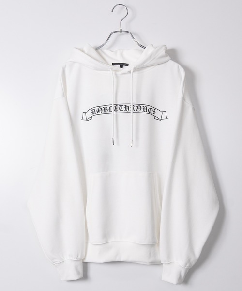 JOHN'S CLOSET(ジョンズクローゼット)の「【13】クロスデザイン オールドイングリッシュロゴ フーディ(パーカー・メンズ・ブラック/オフホワイト/ピンク/ブラック系2/ブラック系1/ホワイト系1・MEDIUM/LARGE)」の3枚目の写真