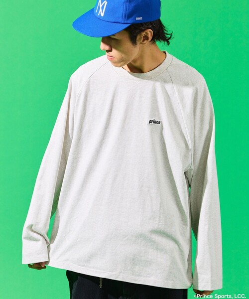 FREAK'S STORE(フリークスストア)の「prince/プリンス prince ワンポイントロゴ ラグラン切り替えロングスリーブTシャツ/ロンT/9分袖(Tシャツ/カットソー・メンズ・チャコールグレー/オフホワイト/ブラック/ホワイト・LARGE/MEDIUM)」の3枚目の写真