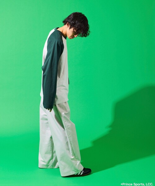 FREAK'S STORE(フリークスストア)の「prince/プリンス prince ワンポイントロゴ ラグラン切り替えロングスリーブTシャツ/ロンT/9分袖(Tシャツ/カットソー・メンズ・チャコールグレー/オフホワイト/ブラック/ホワイト・LARGE/MEDIUM)」の7枚目の写真