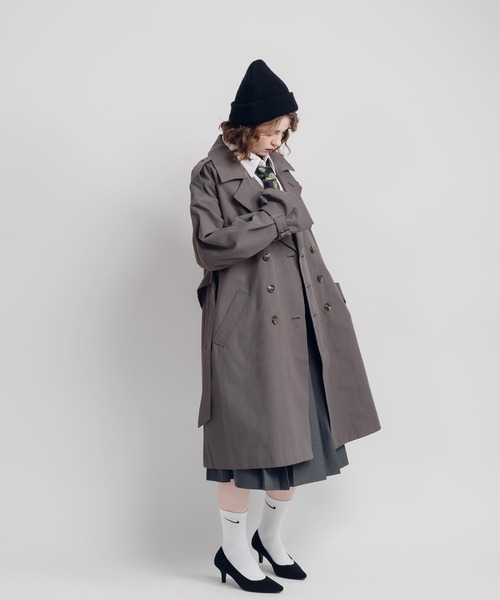 MUHET（ミュエータ）の「トレンチコート（トレンチコート・レディース・ネイビー/チャコールグレー/ベージュ・X-LARGE/MEDIUM）」の8枚目の写真