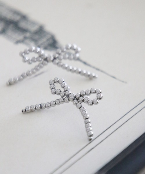 LEPSIM(レプシィム)の「ステンレスアソートピアス 107881(ピアス(両耳用)・レディース・シルバー系その他/ゴールド系その他/シルバー/ゴールド/シルバー系その他3/シルバー系その他2/シルバー系その他4・ONE SIZE)」の5枚目の写真