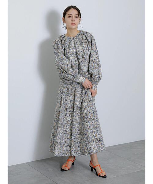 Te chichi（テチチ）の「【Atelier Bloom】フラワープリントフレアースカート（セットアップ可)（スカート・レディース・ブラック・F）」の2枚目の写真