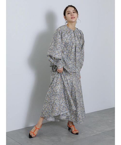 Te chichi（テチチ）の「【Atelier Bloom】フラワープリントフレアースカート（セットアップ可)（スカート・レディース・ブラック・F）」の5枚目の写真