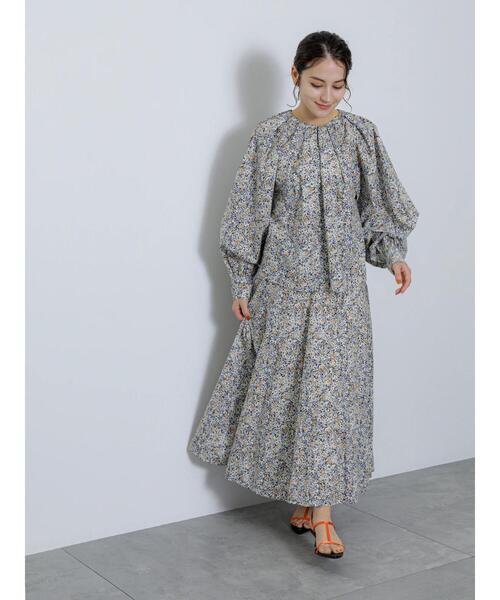 Te chichi（テチチ）の「【Atelier Bloom】フラワープリントフレアースカート（セットアップ可)（スカート・レディース・ブラック・F）」の6枚目の写真