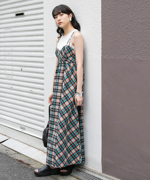 KBF(ケイビーエフ)の「スイッチングマキシキャミワンピース(ワンピース・レディース・グリーン系その他/ブラック/オレンジ系その他・ONE)」の19枚目の写真