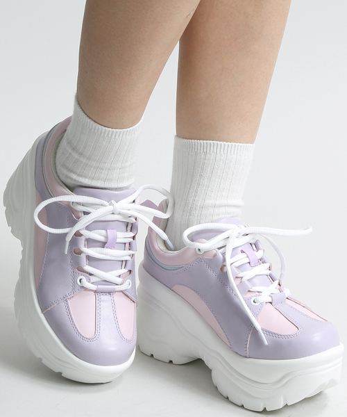 WEGO（ウィゴー）の「WEGO/厚底スニーカー（スニーカー・レディース・ブラック/ホワイト/ピンク・LARGE/MEDIUM）」の3枚目の写真