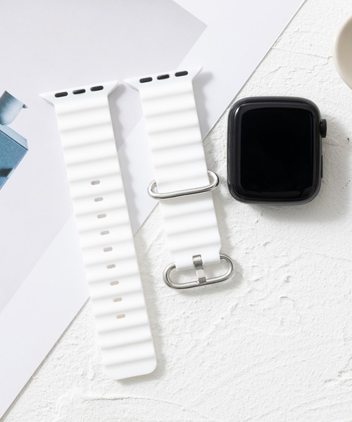 emonique（エモニーク）の「シリコン製 Apple Watch バンド スマートウォッチバンド【38/40/41/42/44/45/49mm対応】（デジタル腕時計・メンズ・ピンク/ブラック/ホワイト/グリーン/ライラック/ライトグリーン・42/38）」の2枚目の写真