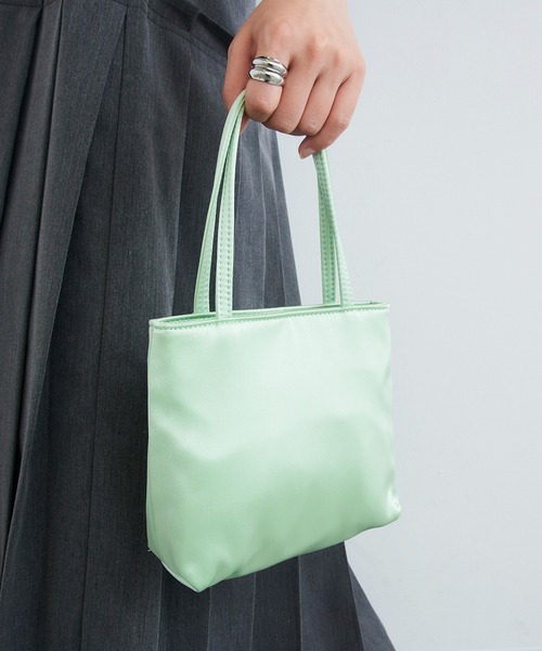 hai Little Velvet Bag / light green - メルカリ