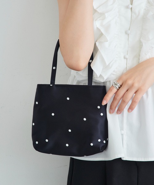 hai（ハイ）の「【hai】Little Silk/Velvet Bag（ハンドバッグ