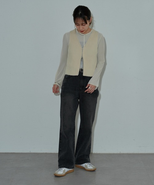 COLONY 2139（コロニートゥーワンスリーナイン）の「Wジップリブニットベスト（ベスト・レディース・ブラック/オフホワイト・FREE）」の5枚目の写真