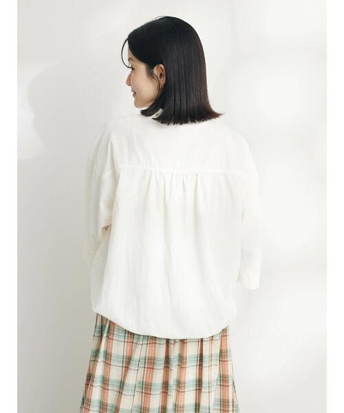 CRAFT STANDARD BOUTIQUE(クラフトスタンダードブティック)の「BIGポケットナイロンブラウス(シャツ/ブラウス・レディース・カーキ/オフホワイト/チャコールグレー・FREE)」の22枚目の写真
