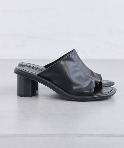 PUAL CE CIN（ピュアルセシン）の「チャンキーヒールトングサンダル（その他シューズ・レディース・ブラック・MEDIUM/LARGE）」の12枚目の写真