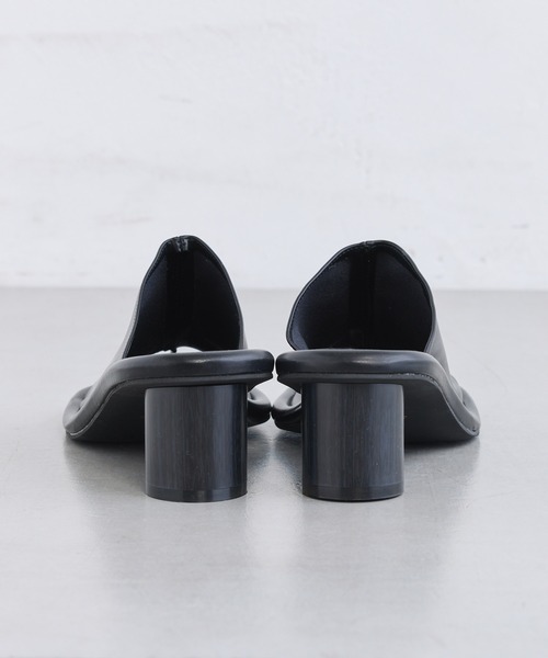 PUAL CE CIN（ピュアルセシン）の「チャンキーヒールトングサンダル（その他シューズ・レディース・ブラック・MEDIUM/LARGE）」の13枚目の写真