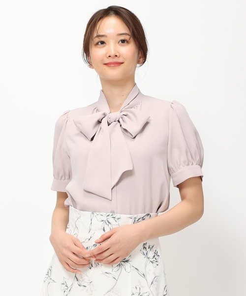 MISCH MASCH(ミッシュマッシュ)の「■2024春夏新作■ボウタイ半袖ブラウス/MM428105(シャツ/ブラウス・レディース・ブラック/ホワイト/ベージュ/ライトブルー・フリ-)」の3枚目の写真