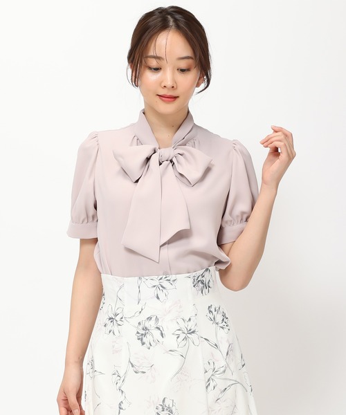 MISCH MASCH(ミッシュマッシュ)の「■2024春夏新作■ボウタイ半袖ブラウス/MM428105(シャツ/ブラウス・レディース・ブラック/ホワイト/ベージュ/ライトブルー・フリ-)」の10枚目の写真