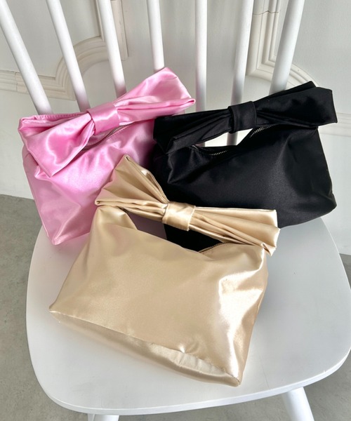 Loueme（ルエム）の「リボンハンドルサテンバッグ（ハンドバッグ・レディース・ベージュ/ブラック/ピンク・FREE）」の8枚目の写真