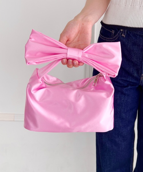 Loueme（ルエム）の「リボンハンドルサテンバッグ（ハンドバッグ・レディース・ベージュ/ブラック/ピンク・FREE）」の17枚目の写真